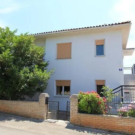 Holiday home House Paulina 1214 Banjole