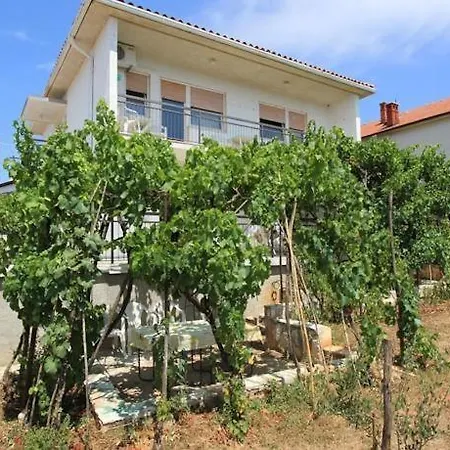 Holiday home House Paulina 1214