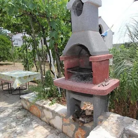 House Paulina 1214 Banjole
